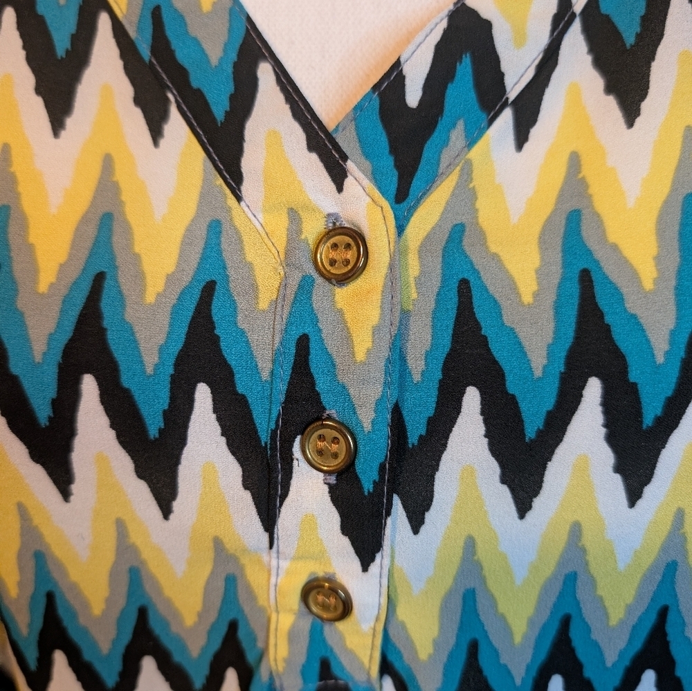 Riley + James Blouse Chevron Black Teal Gray Yellow Blouse - Picture 4 of 12